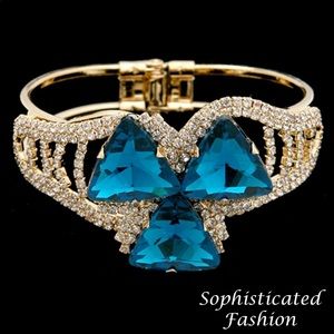 Elegant Gold Blue 3 Triangle Cuff Bracelet